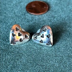 Heart Studded Earrings - Silver